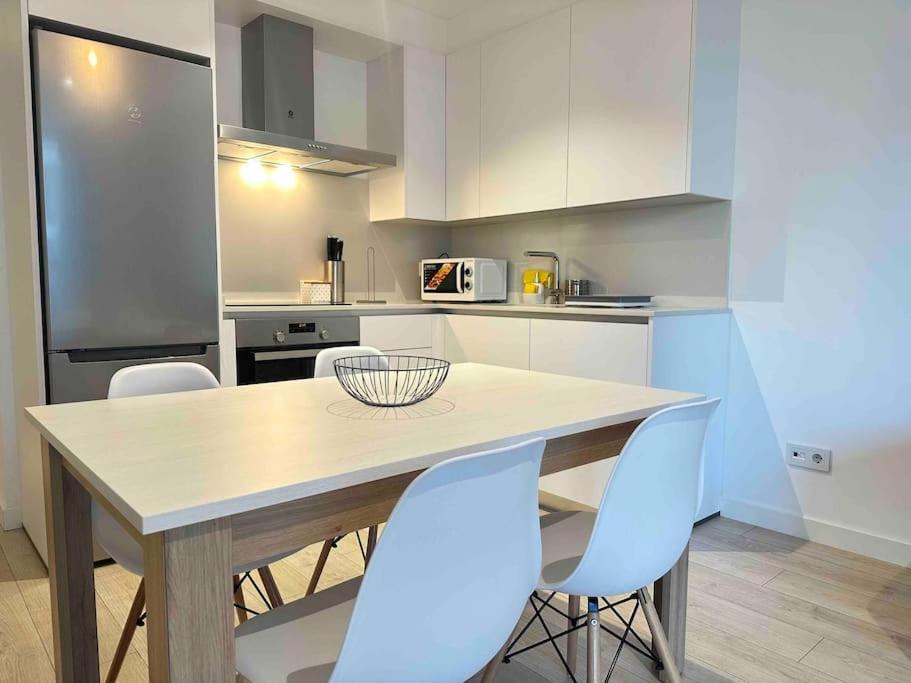 Apartamento New Port, Free Parking Ybh 5A Vigo Exterior foto